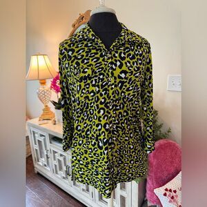 Jones New York, Neon, green blue animal, print shirt (small)